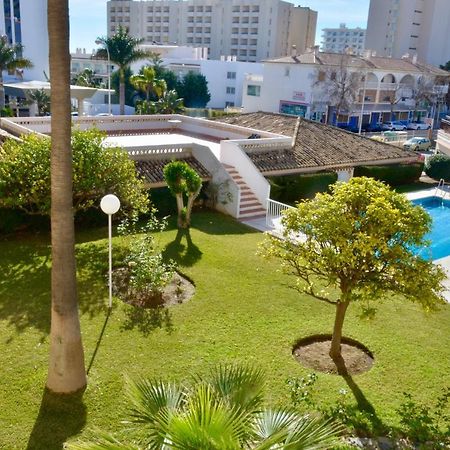 Ferienwohnung Carihuela Un Dormitorio Junto Al Mar Torremolinos Exterior foto