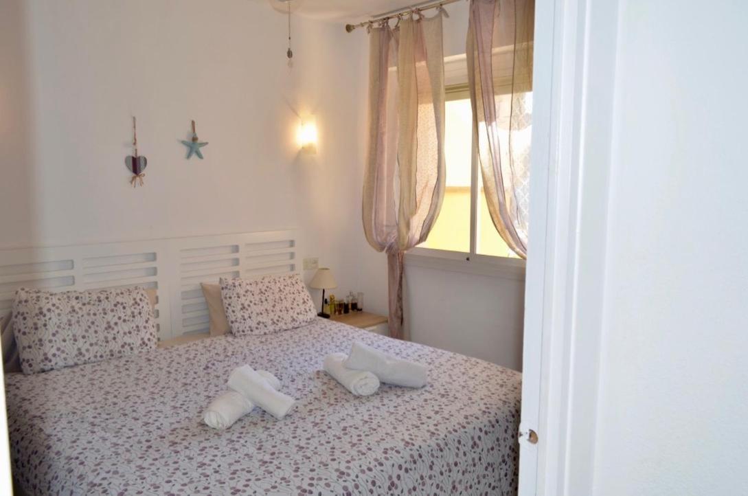 Ferienwohnung Carihuela Un Dormitorio Junto Al Mar Torremolinos Exterior foto
