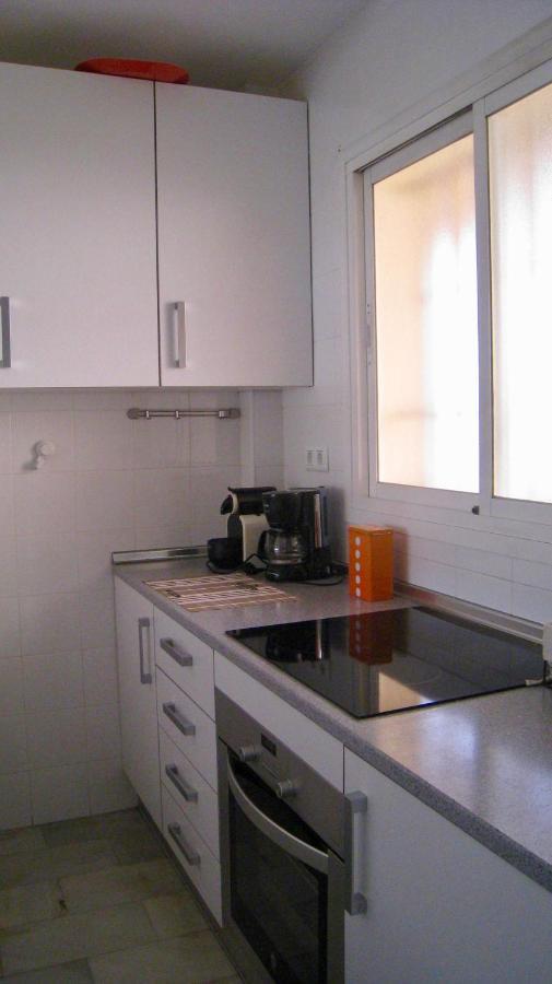 Ferienwohnung Carihuela Un Dormitorio Junto Al Mar Torremolinos Exterior foto